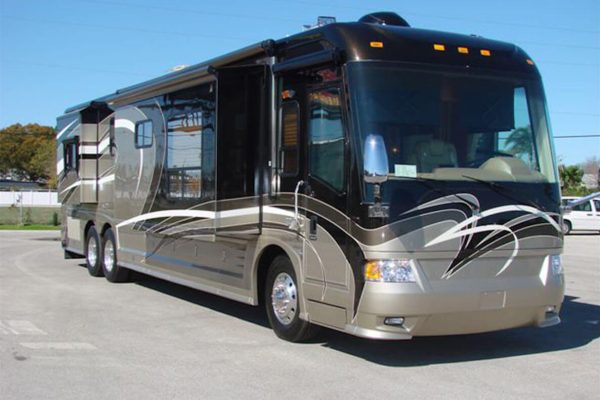 Essential Tips for Maintaining Your RV Auto Glass