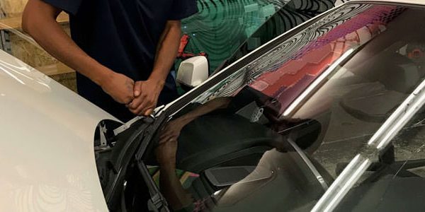 3 Reasons to Replace Your Cracked or Chipped Windshield