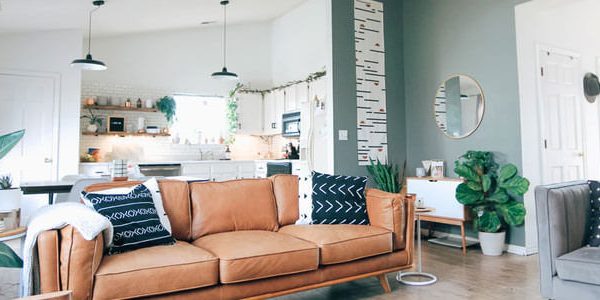 Why You Should Have Custom Glass Shelves In Your Home!